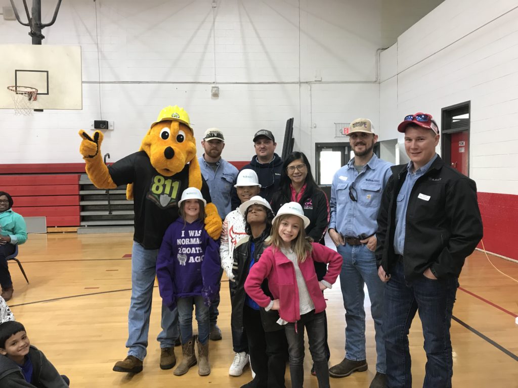 Digger, Ms. Maria and Walton EMC/Gas visit Social Circle Elementary