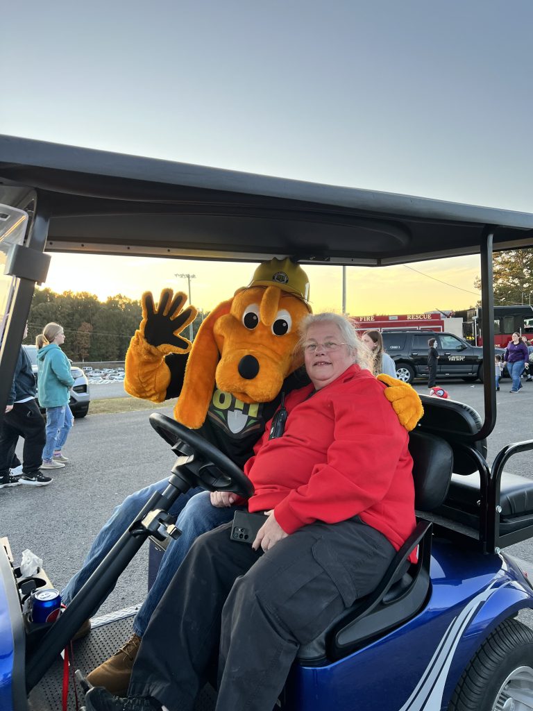 Digger Dog and Ms. Maria attended Habersham E911 Childrens Fun