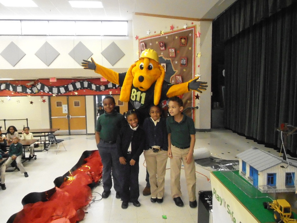 Digger Dog at Career Day at Narvie J. Harris Elementary – Digger Dog